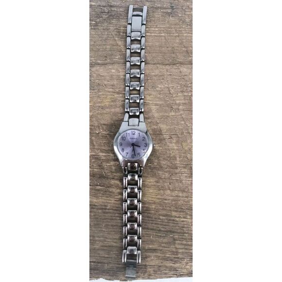 Fossil F2 All Stainless Steel Ladies Watch With Purple Dial - Picture 3 of 9